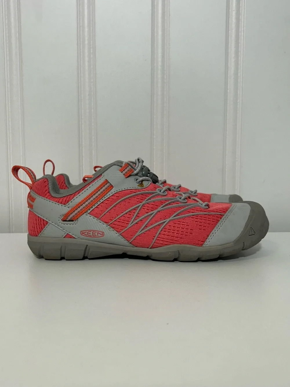 Keen chandler Kids Coral/Gray pink Water Shoes